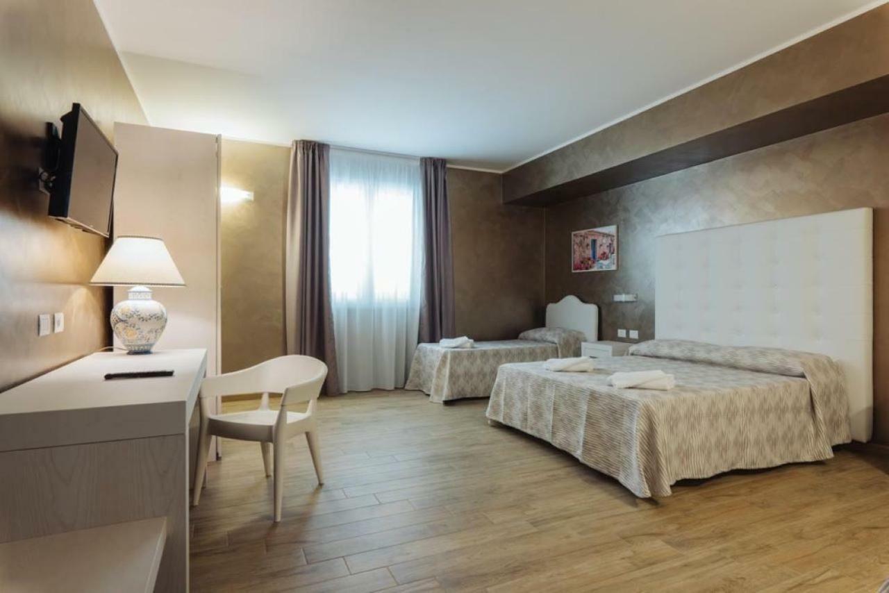 Le Vele Di Balestrate Hotel Екстериор снимка