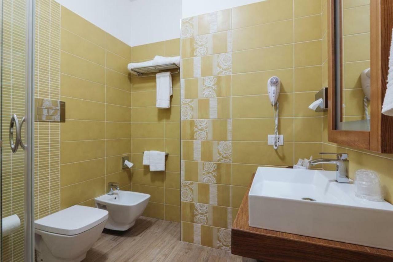 Le Vele Di Balestrate Hotel Екстериор снимка