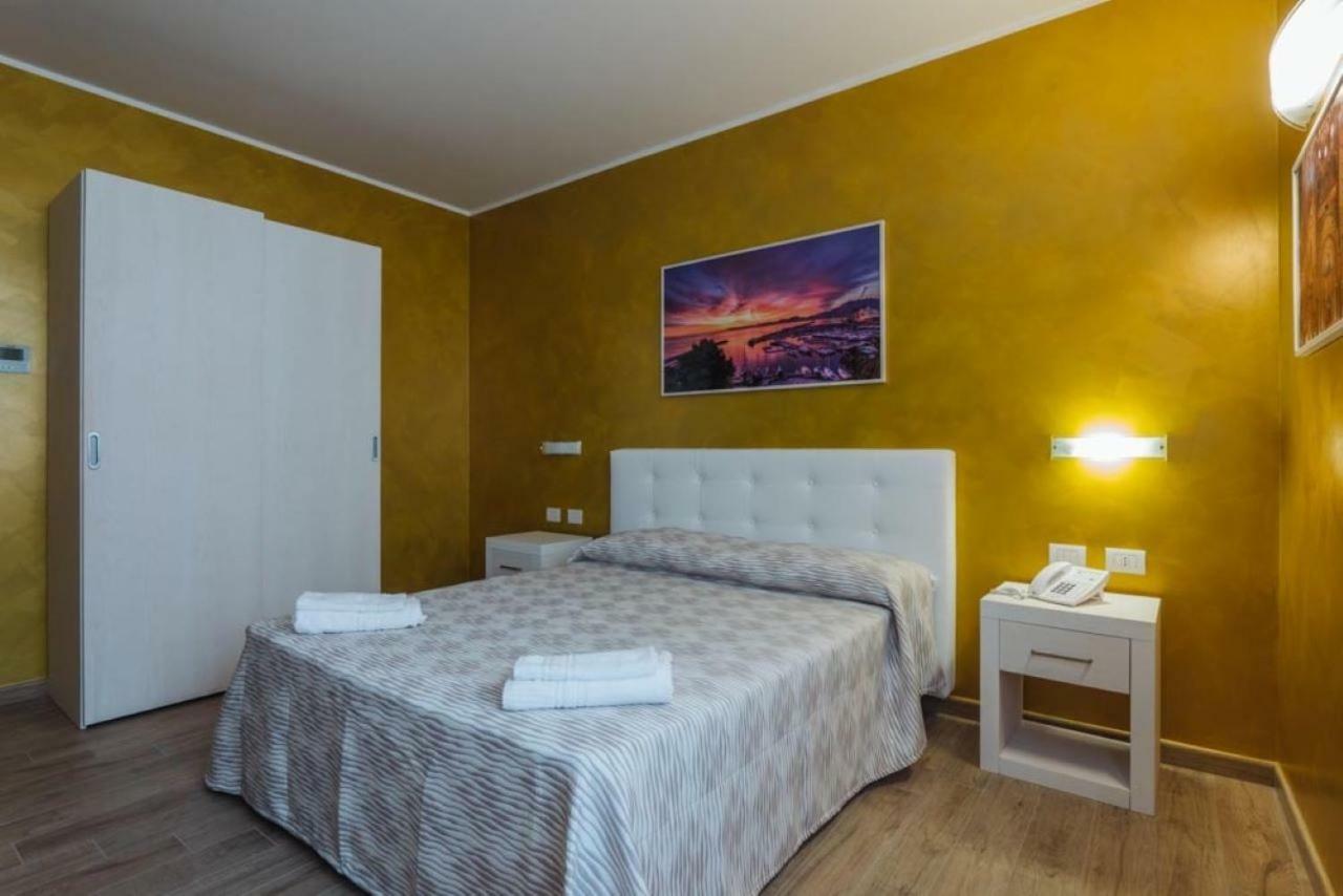 Le Vele Di Balestrate Hotel Екстериор снимка